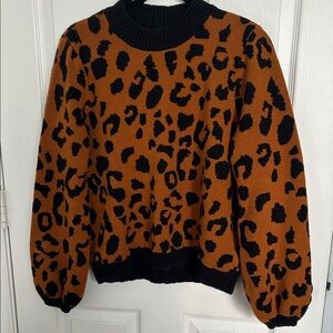 WHO WHAT WEAR Leopard Print Sweater